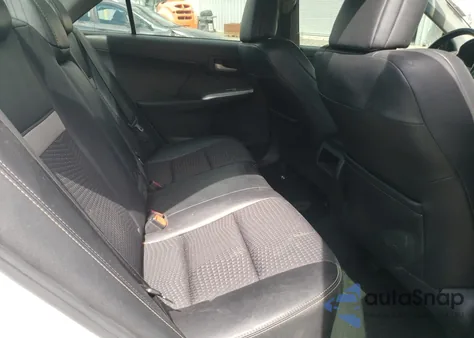 2012 Toyota Camry Base z USA, uszkodzony, nr VIN 4T1BF1FK7CU201022